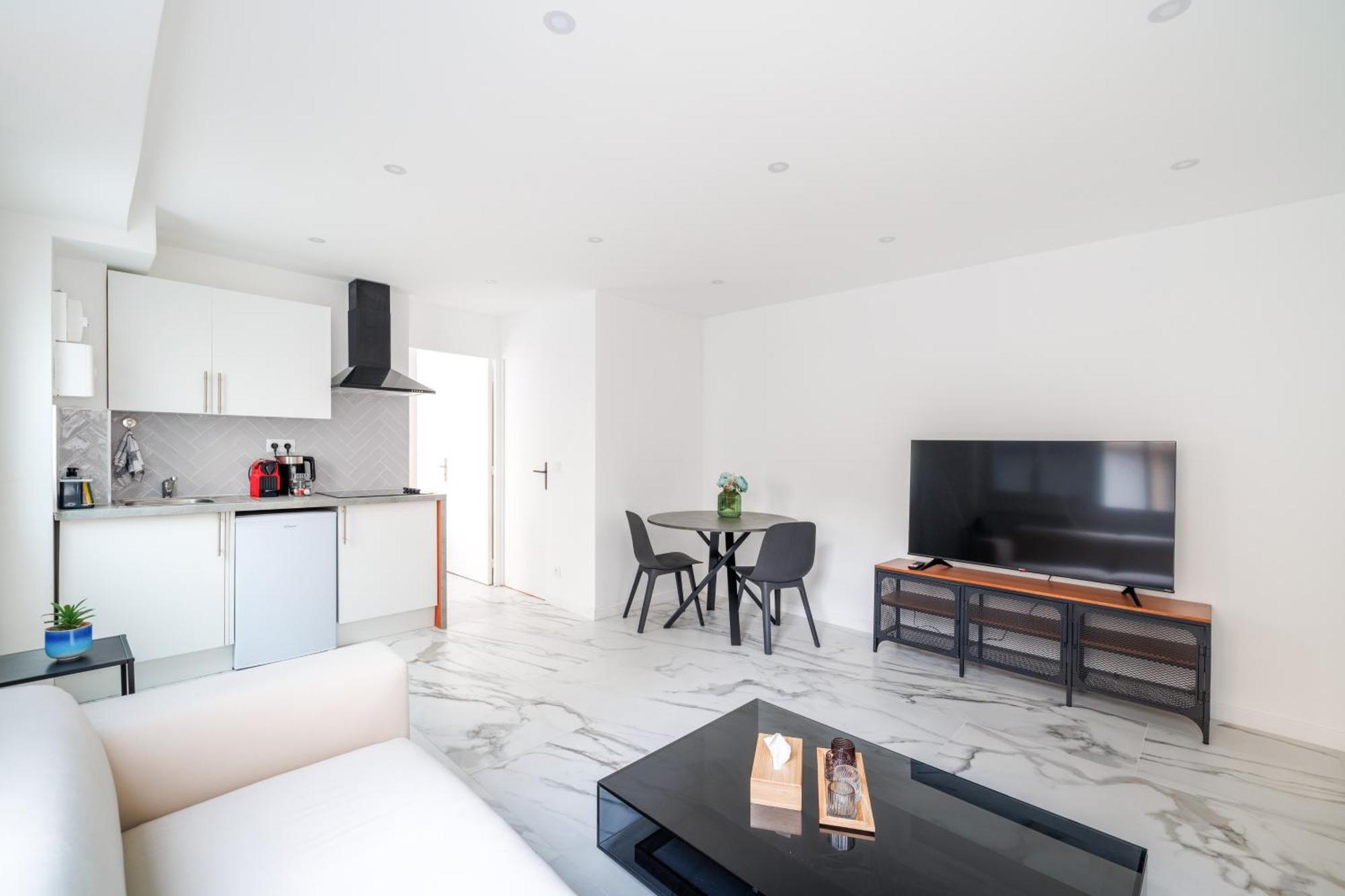 Spacious Flat For 4 People #1 Asnieres-sur-Seine Luaran gambar