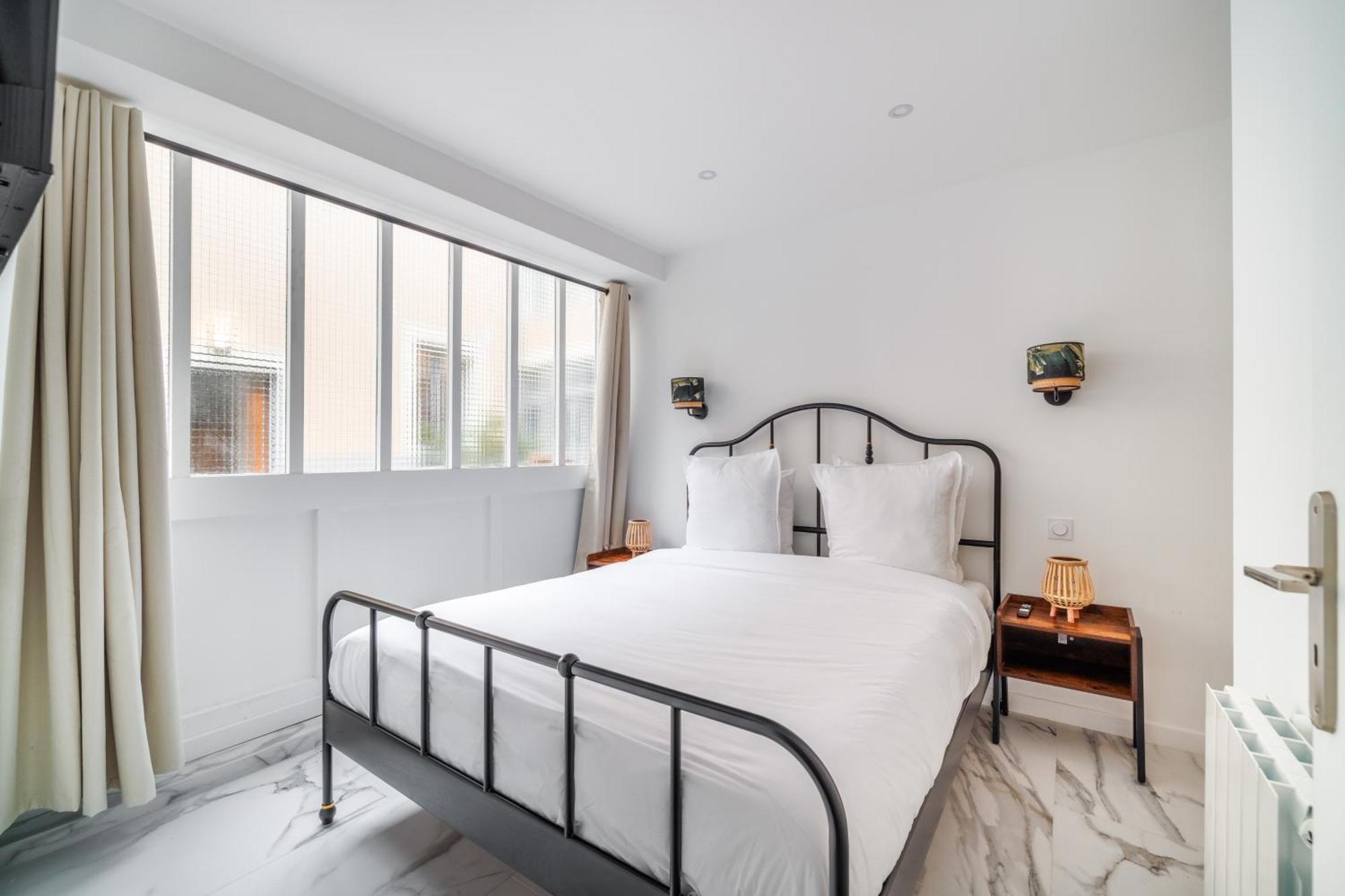 Spacious Flat For 4 People #1 Asnieres-sur-Seine Luaran gambar