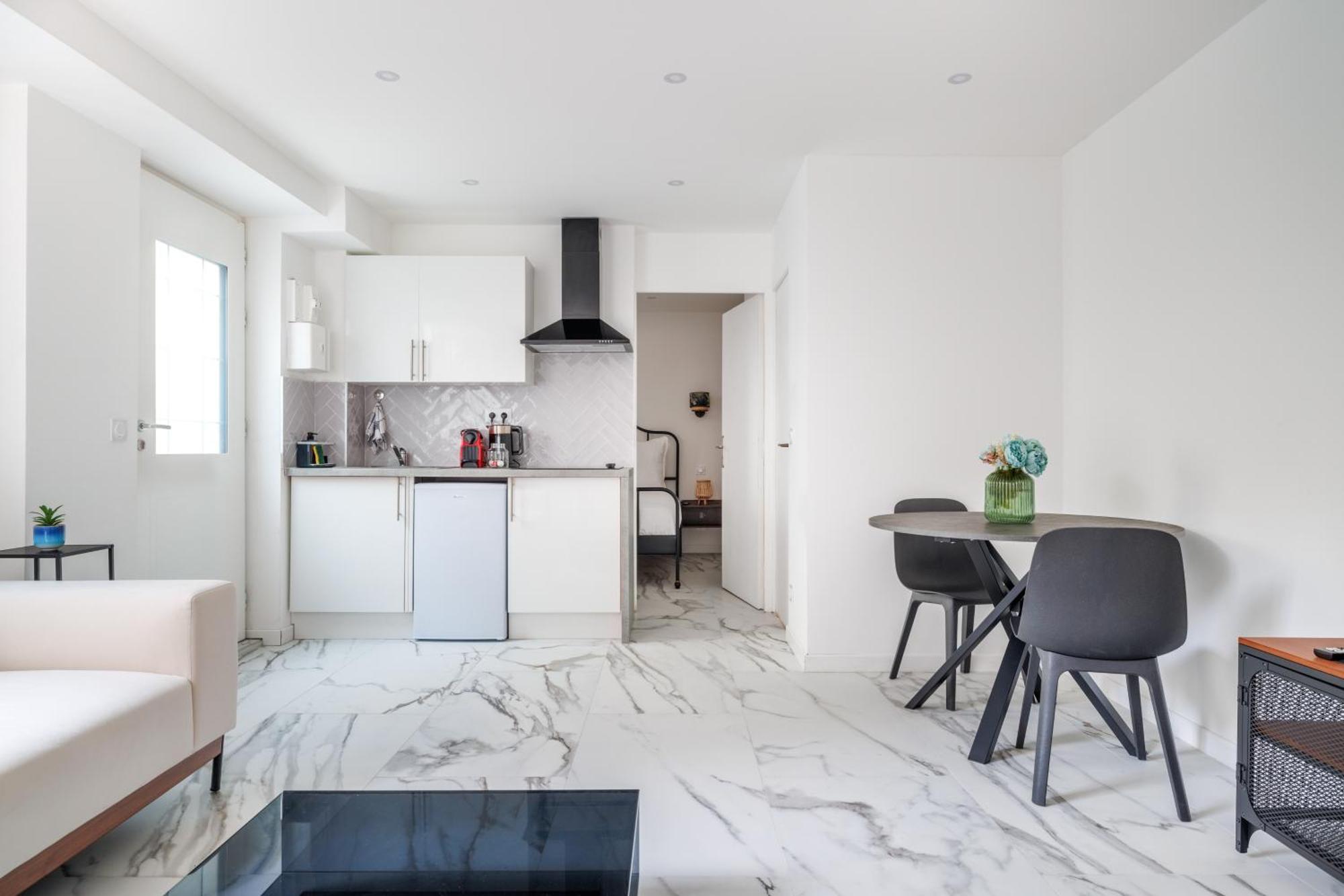 Spacious Flat For 4 People #1 Asnieres-sur-Seine Luaran gambar
